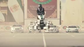 Produite par Hoversurf, la moto volante sera testée par la police de Dubaï