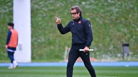 Le sélectionneur Fabien Galthié à l'entraînement du XV de France, le 23 février 2022