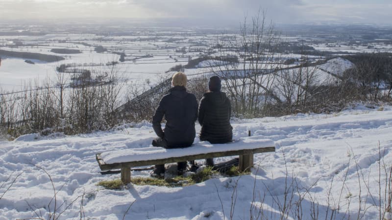 Un couple dans le Sutton Bank National Park Centre, au Royaume-Uni, le 27 février 2018