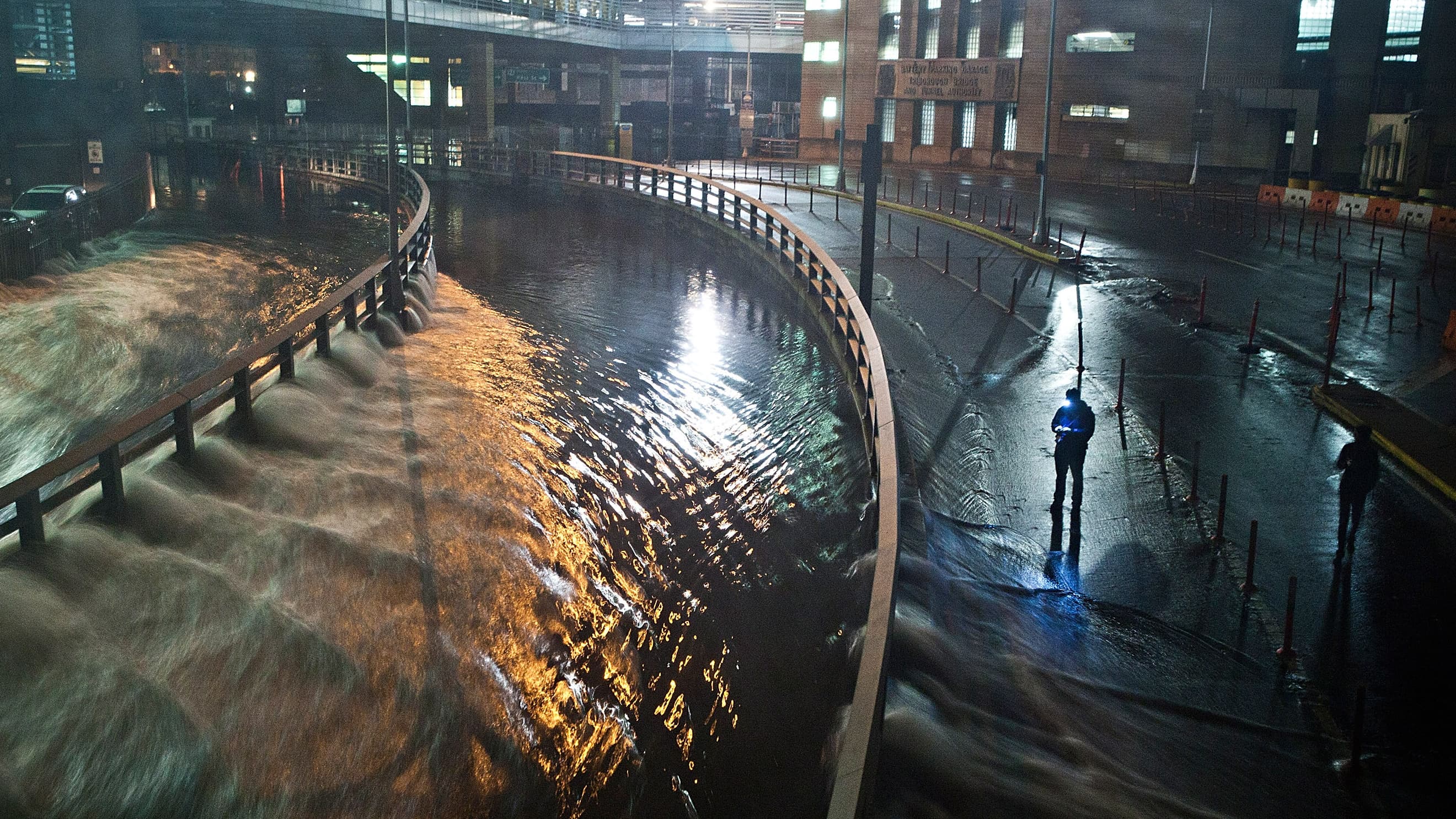 IN IMAGES – New York flooded after Sandy’s passage