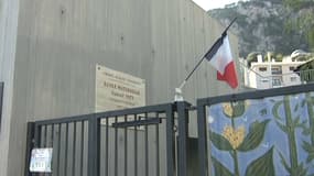 Une école maternelle de la commune de Cap d'Ail a été rebaptisée au nom de Samuel Paty, professeur d'histoire assassiné en octobre 2020.