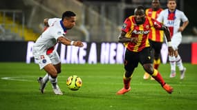 Thilo Kehrer et Ignatius Ganago lors de Lens-PSG, le 10 septembre 2020