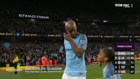 Les larmes de Vincent Kompany après la victoire de City contre Leicester