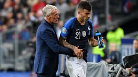 Didier Deschamps avec Lucas Hernandez, au stade de France le 7 septembre 2019