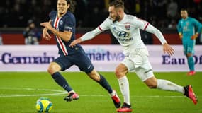 Lucas Tousart et Edinson Cavani