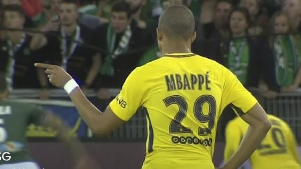 Kylian Mbappé (PSG) Kylian Mbappé (PSG)