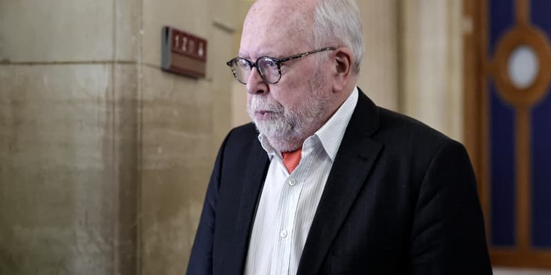 Wallerand de Saint-Just arrive au tribunal de Paris le 21 janvier 2026