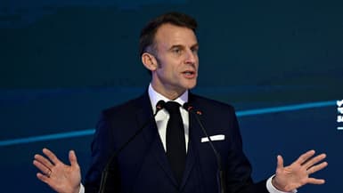 Emmanuel Macron à Riyad le 3 décembre 2024 