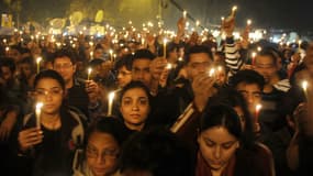 Le décès de l'étudiante violée avait fortement ému la population indienne, qui était descendue à plusieurs reprises dans la rue, en décembre.