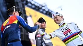Tadej Pogacar, Mathieu van der Poel et Mads Pedersen en 2025