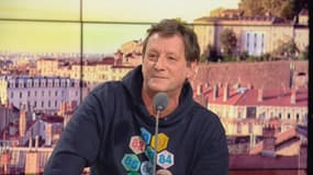 L'animateur Max anime "La libre antenne de Max", du lundi au jeudi de 22h à minuit, sur RMC Gold. 