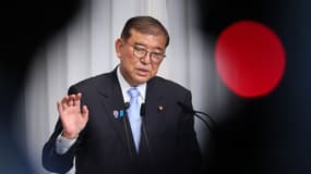 Le Premier ministre japonais Shigeru Ishiba participe à une conférence de presse au siège du Parti libéral démocrate (PLD) en tant que président du PLD à Tokyo le 21 juillet 2025.