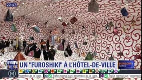 L'Hôtel de Ville de Paris aux couleurs du tissu japonais Furoshiki
