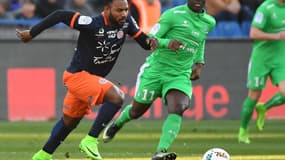 Sessegnon, ici à la lutte avec Saivet, et Montpellier arriveront-ils à renverser la tendance? 