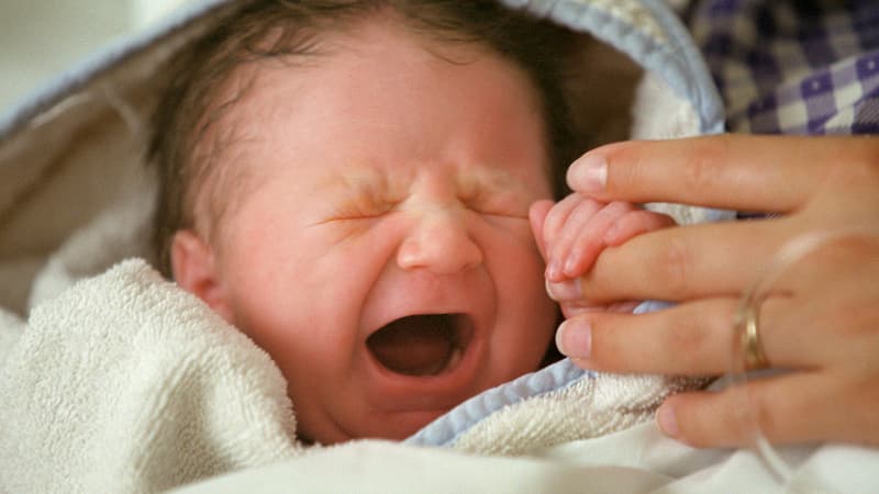 Charge mentale: qui se lève la nuit quand bébé pleure?
