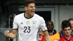 Gomez