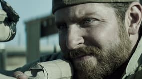 Bradley Cooper incarne Chris Kyle dans "American Sniper", de Clint Eastwood.