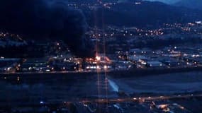 Incendie dans la zone industrielle de Carros, Alpes Maritimes - Témoins BFMTV
