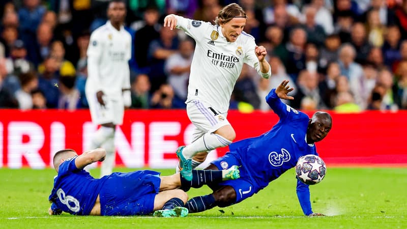 L. Modric vs N. Kanté et M. Kovacic