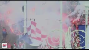 France - Croatie : Drapeau géant, fumis... La fan zone de Zagreb est bouillante