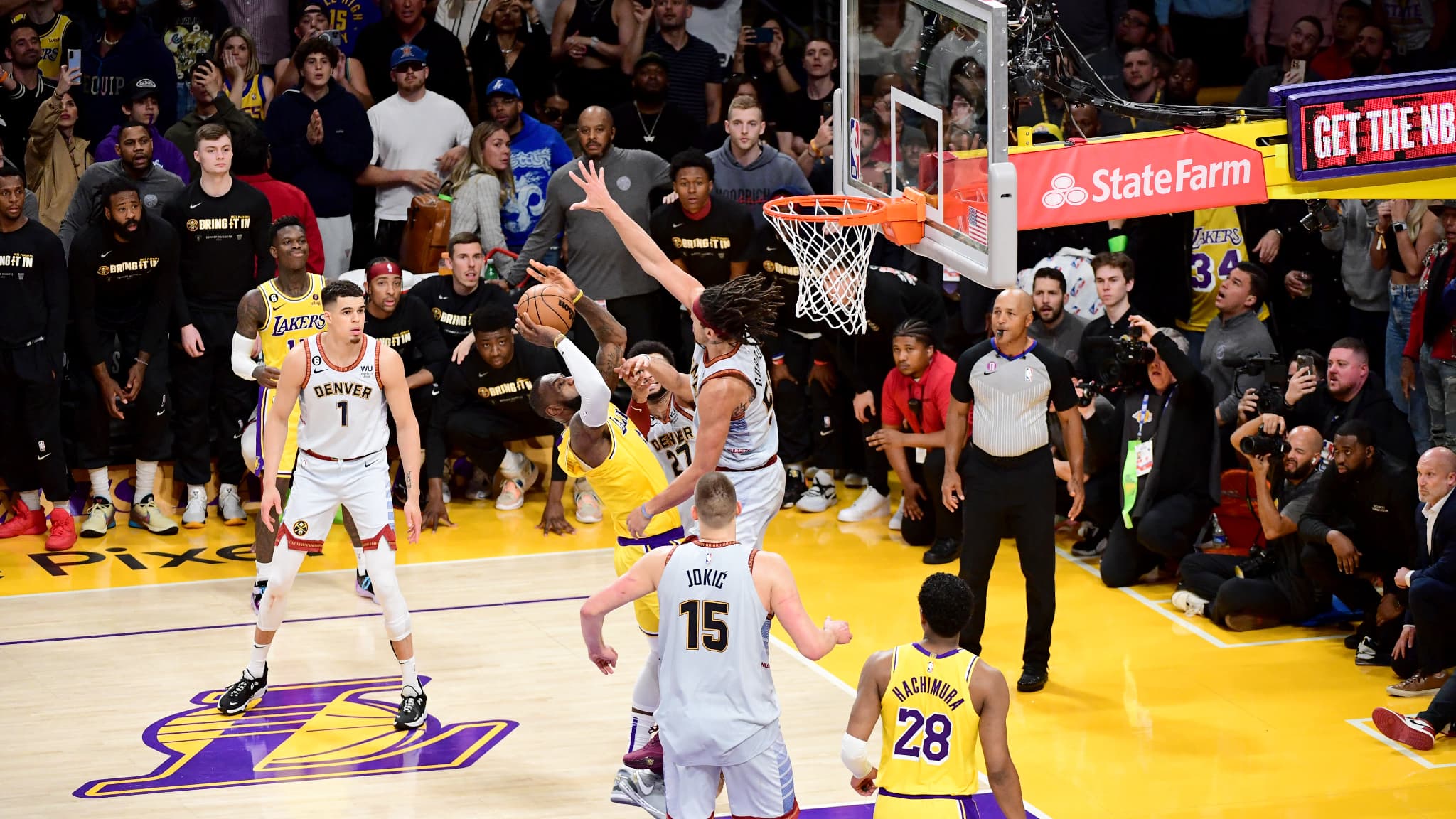 NBA: les Denver Nuggets éliminent les Lakers et se qualifient en