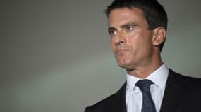 Tous les pays "qui sont attaqués par le terrorisme doivent être solidaires", a affirmé Manuel Valls après l'attentat-suicide qui a fait au moins 10 morts à Istanbul - Turquie - Mardi 12 janvier