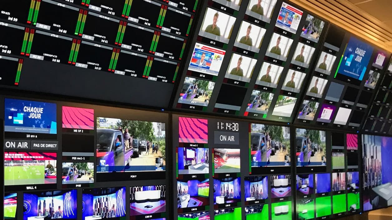Dans les studios de BFMTV. Dans les studios de BFMTV.