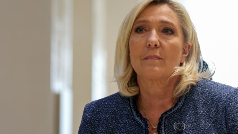 Marine Le Pen le 31 mars 2025 au tribunal de Paris avant que celui-ci rende sa décision dans l'affaire des assistants parlementaires européens