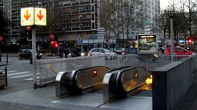 La station de métro de l'hôtel de ville, à Lille.