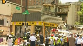 A Philadelphie, un immeuble de quatre étages s'est effondré sur un autre.
