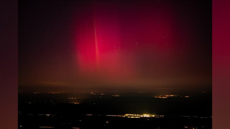 Des aurores boréales photographiées à La Roquebrussanne (Var), le soir du 1er janvier 2025.