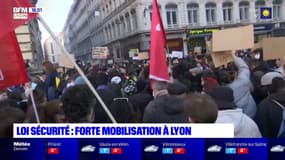 Lyon: plusieurs milliers de manifestants contre la loi "sécurité globale"