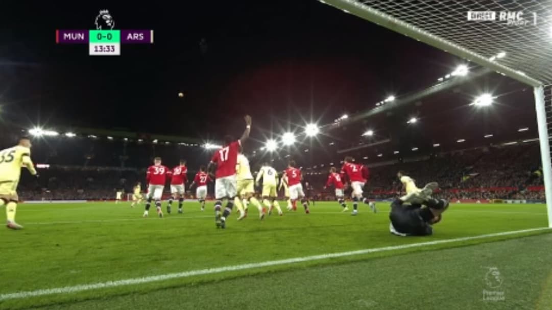 MU-Arsenal : De Gea au sol MU-Arsenal : De Gea au sol