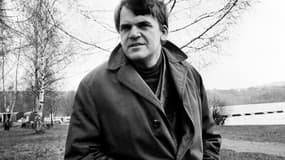 L'écrivain franco-tchèque Milan Kundera, le 14 octobre 1973 à Prague