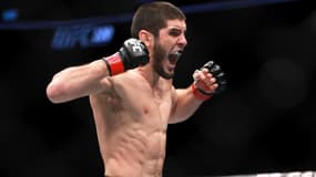 Islam Makhachev après sa victoire sur Gleison Tibau en janvier 2018