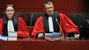 Le président de la cour d'assises, Dominique Pannetier, a suspendu l'audience en milieu de matinée à la suite d'une bataille de procédure.