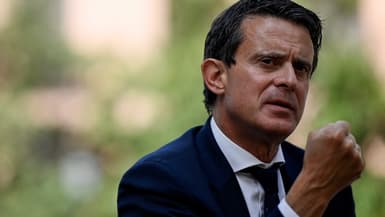 Manuel Valls à Madrid en mai 2022, dans le cadre de la campagne pour les législatives.