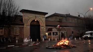 Devant la prison de Fresnes, le 16 janvier 2018.
