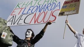 Lycéens manifestant place de la Nation à Paris, le 18 octobre dernier, contre les expulsions de Leonarda et Khatchik.