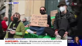 Paris: une antenne de la Sorbonne bloquée par des étudiants 
