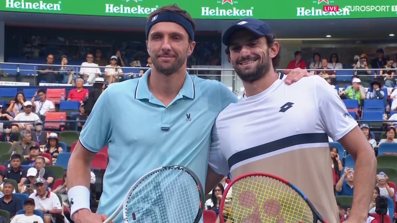 Arthur Rinderknech et Arthur Vacherot avant la finale du Masters 1000 de Shanghai le 12 octobre 2025