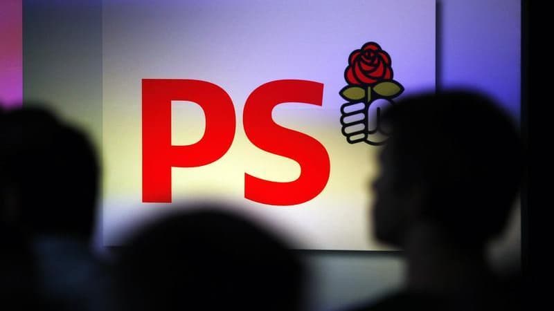 Le député socialiste Jean-Christophe Cambadélis, coordinateur d'un texte finalement édulcoré critiquant l'Allemagne, a dit lundi qu'il demanderait la suspension du Parti socialiste de l'auteur de la fuite du document préparatoire à la presse. /Photo d'arc