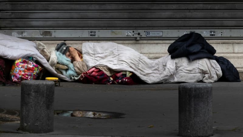 Trois sans abri retrouvés morts en quelques jours à Paris, des enquêtes ouvertes