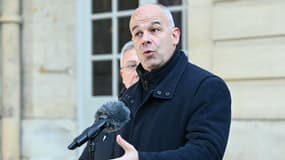 Le président de la FNSEA, Arnaud Rousseau, à la sortie d'une réunion avec le Premier ministre, François Bayrou, le 13 janvier 2025.