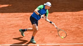 Ugo Humbert, à Monte-Carlo le 8 avril 2025