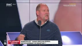 Abstention historique: "Une vraie désaffection des Français pour la politique"