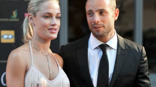 Reeva Steenkamp et Oscar Pistorius le 4 novembre 2012 à Johannesburg Reeva Steenkamp et Oscar Pistorius le 4 novembre 2012 à Johannesburg