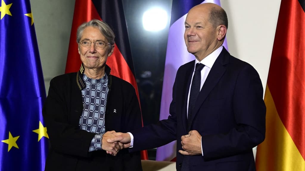 Élisabeth Borne et Olaf Scholz à Berlin, le 25 novembre 2022.
