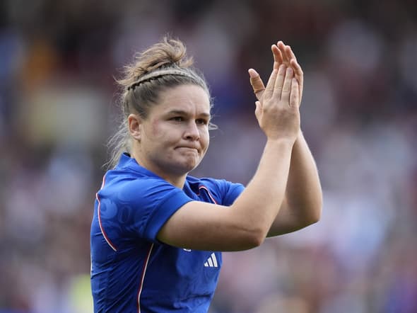 Agathe Gérin après la demi-finale de la Coupe du monde de rugby perdue par l'équipe de France contre les Anglaises, le 20 septembre 2025.