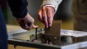 Elections régionales: "triangulaire, "quadrangulaire", qu'est-ce que ça signifie?